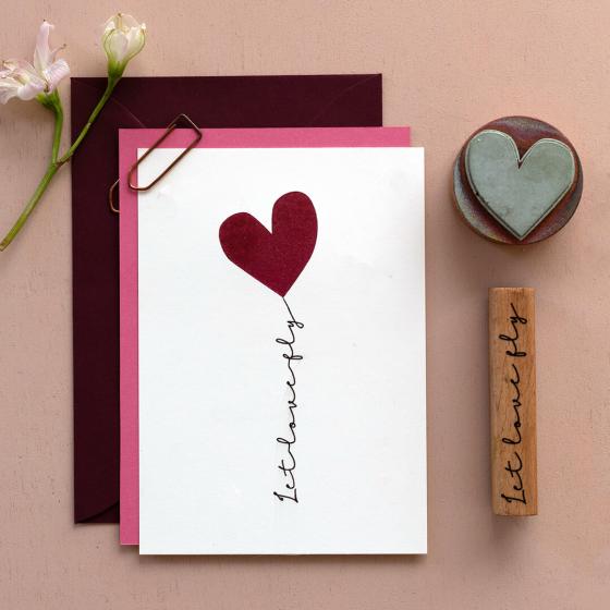 5x Stempel | Let love fly